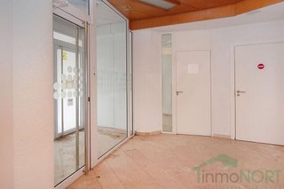 Local comercial en venta en Barrio de Peral en Cartagena