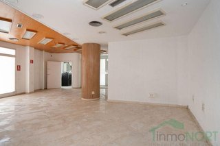 Local comercial en venta en Barrio de Peral en Cartagena