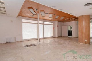 Local comercial en venta en Barrio de Peral en Cartagena