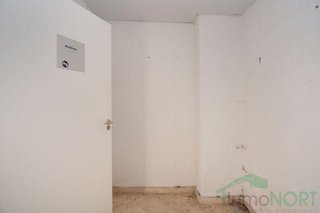 Local comercial en venta en Barrio de Peral en Cartagena