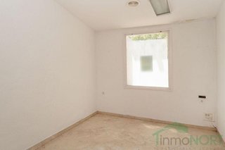 Local comercial en venta en Barrio de Peral en Cartagena
