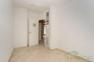 Local comercial en venta en Barrio de Peral en Cartagena