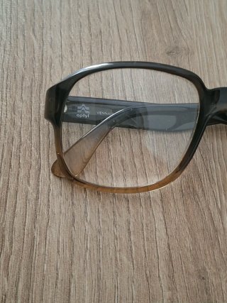 Occhiali vintage anni '70 larghi