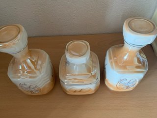 Lote 3 jarrones decorativos beige y naranja