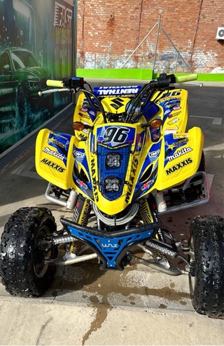 LED Suzuki LTZ 400 + protectores chasis