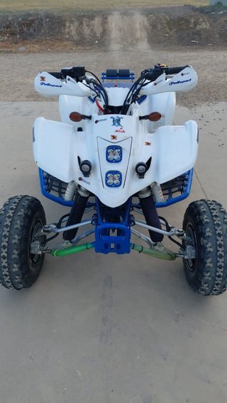 LED Suzuki LTZ 400 + protectores chasis