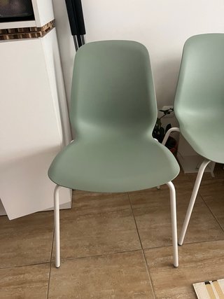 2 Sillas Verdes Diseño Moderno
