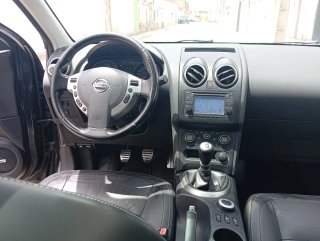 Nissan Qashqai+2 2010