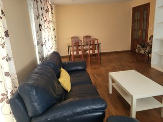 ALQUILER HABITACION PARA CHICA EN PISO COMPARTIDO