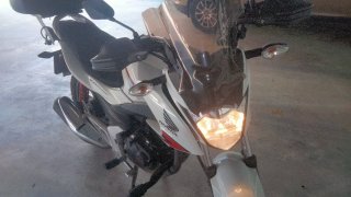 Honda CB 125F Blanca