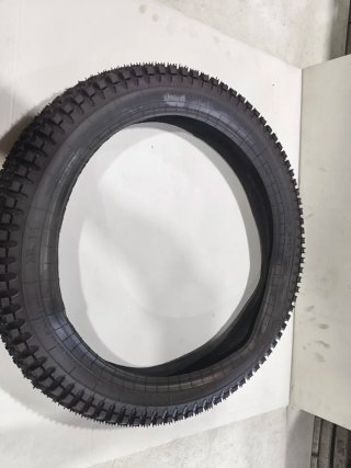 Neumático Trial 17 Nuevo