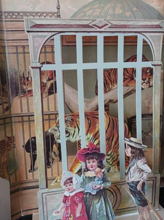 Cuento diorama un día en el Zoo
