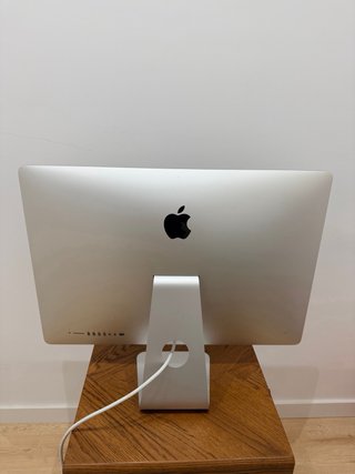 Apple iMac 27 i5 8GB + Teclado y Ratón