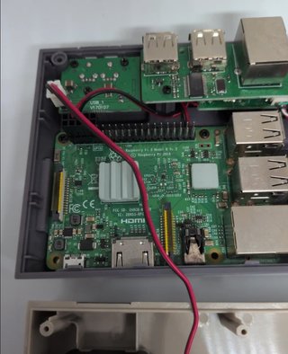 Raspberry Pi 3 B + NESPi Case Retroflag