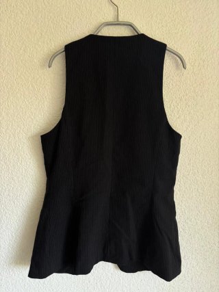Chaleco Bershka Negro a Rayas Blancas