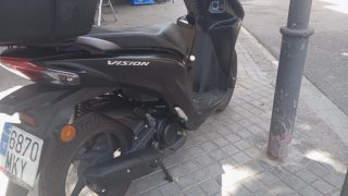 Honda Vision 2023 Negra Scooter Automática