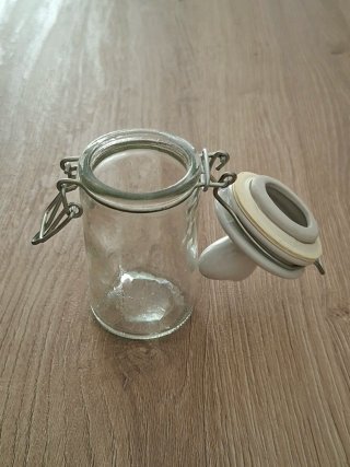Barattolo vetro piccolo con tappo a cuore