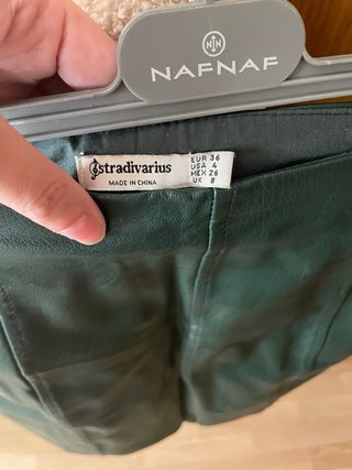 Falda Naf Naf verde