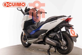 HONDA FORZA 125