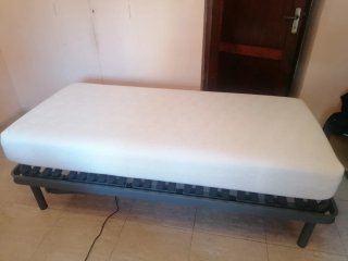 Cama articulada con colchón