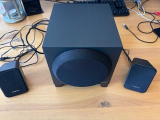 Altavoces Creative 2.1 Negro MF0385