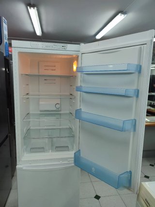 Nevera combi balay 185/60cm clase A+ con garantía