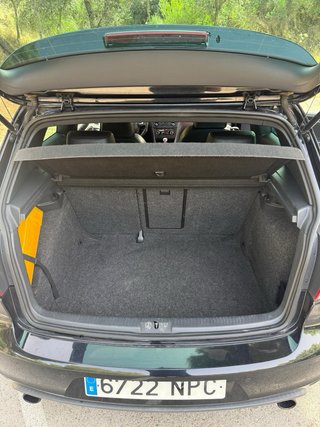 Volkswagen Golf GTI 2011