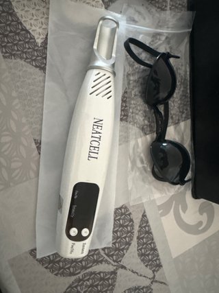 Bolígrafo Láser Picosegundos NEATCELL ( Nuevo)