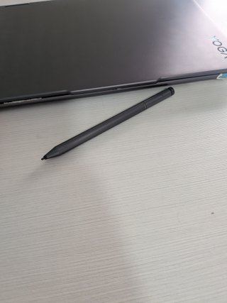 Lenovo Yoga 7 2-in-1 14IML9 con Garanzia