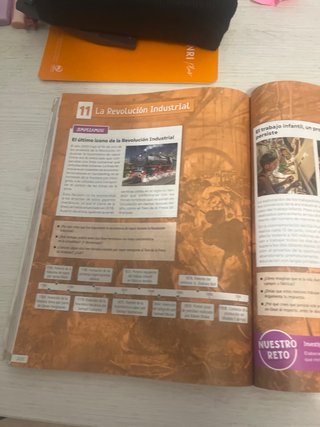 Geografía e Historia. 3 Secundaria, Comunidad d...