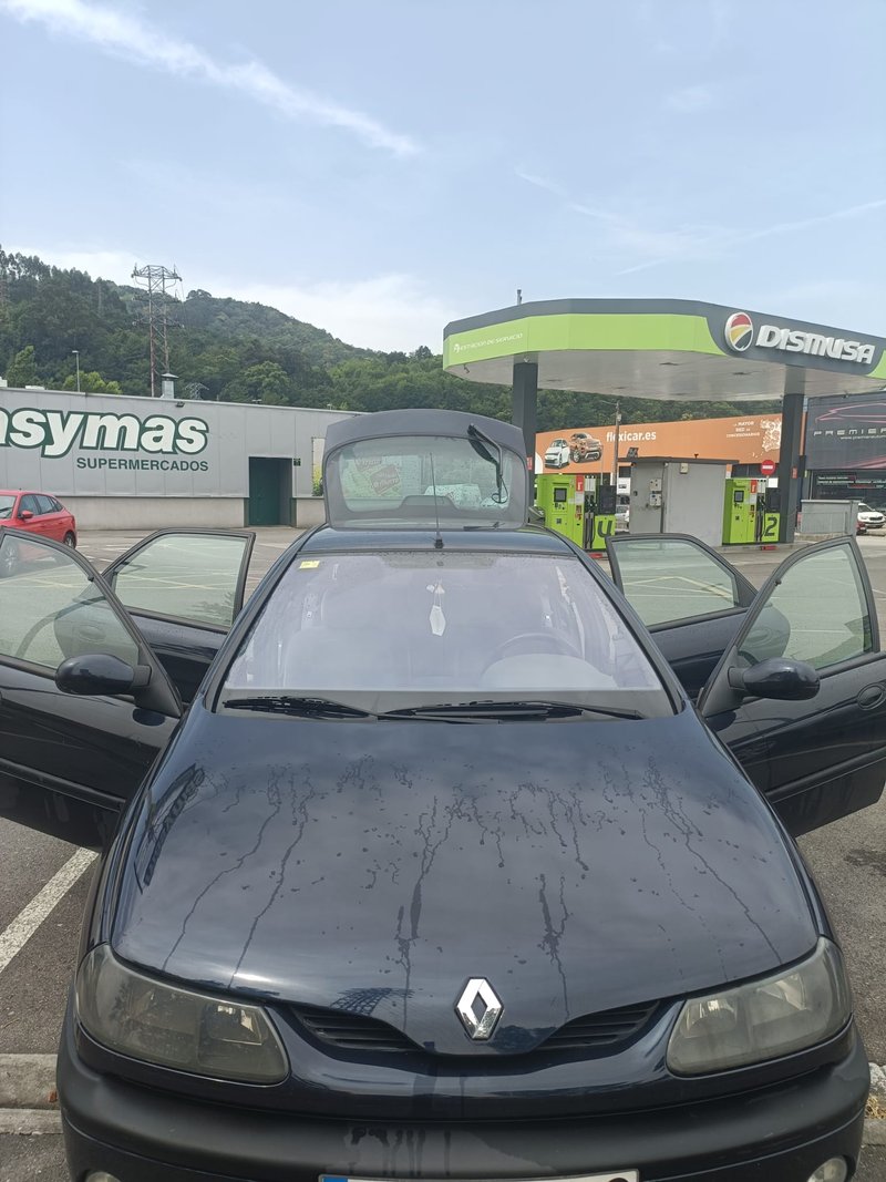 Renault Laguna 2000 - foto 1