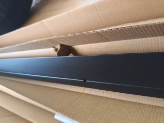 Guía Meli nueva puerta corredera acero negro