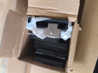 Guía Meli nueva puerta corredera acero negro
