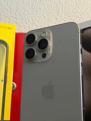 iPhone 15 Pro Max 256GB Titanio