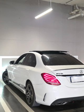 Mercedes C220 AMG