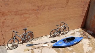 Kayak de río con 2 remos