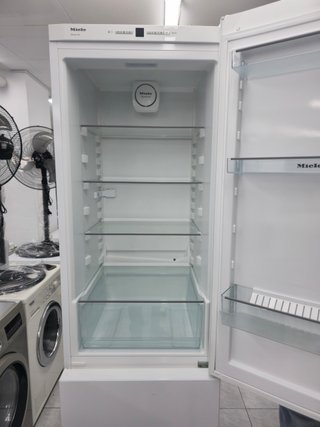 Nevera marca MIELE