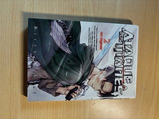 Lote de mangas ataque a los titanes