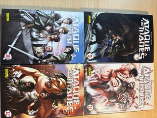 Lote de mangas ataque a los titanes