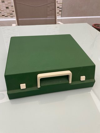Máquina de escribir Olympia Deluxe Verde