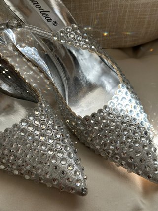 Scarpe eleganti argento con strass