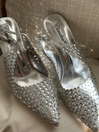 Scarpe eleganti argento con strass