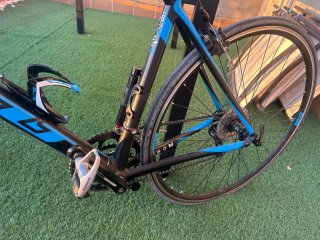 Bicicleta Carretera FEG Talla 56 Shimano Sora