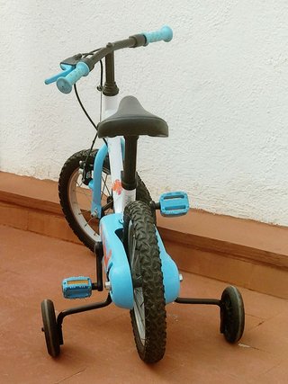 Bicicleta infantil Btwin Modelo Aqua 14