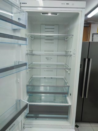 Nevera combi Bosch 200/60cm A++ con garantía envío