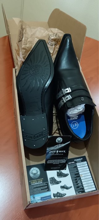 Zapatos New Rock Piel Talla 41