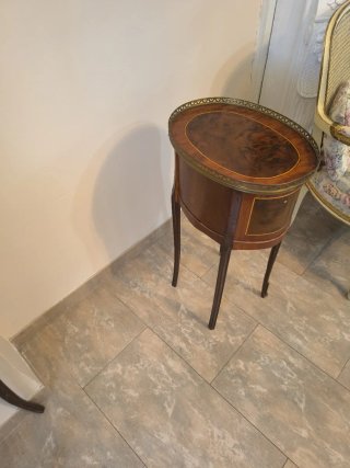 Mesitas Auxiliar Madera y Metal son 2