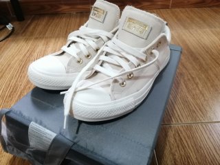 Zapatillas Converse Beige/Blanco de chica