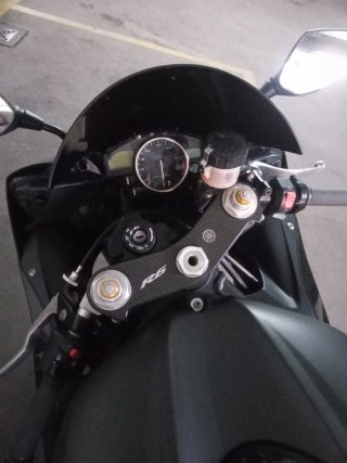 Yamaha R6R Negra Sportbike Manual