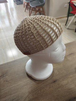 Gorro de red tejido a mano